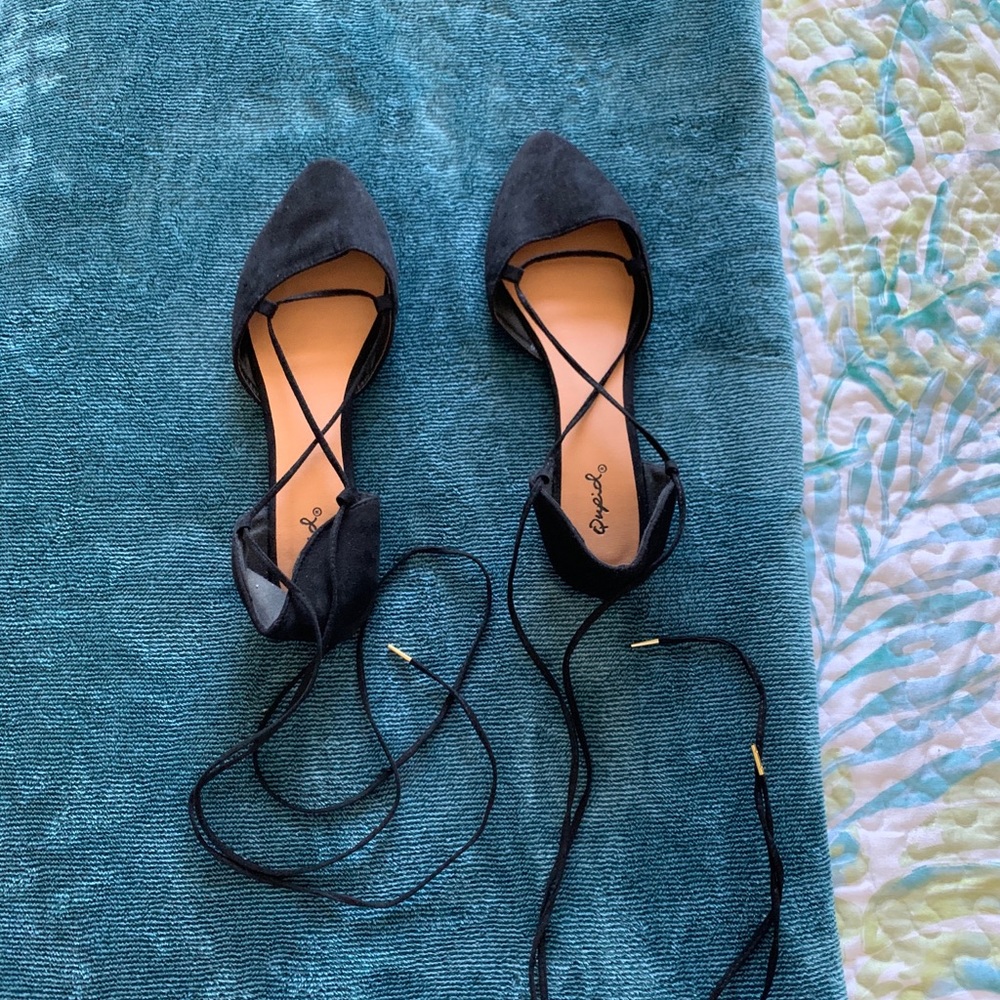 Ballerina style wrapped flats